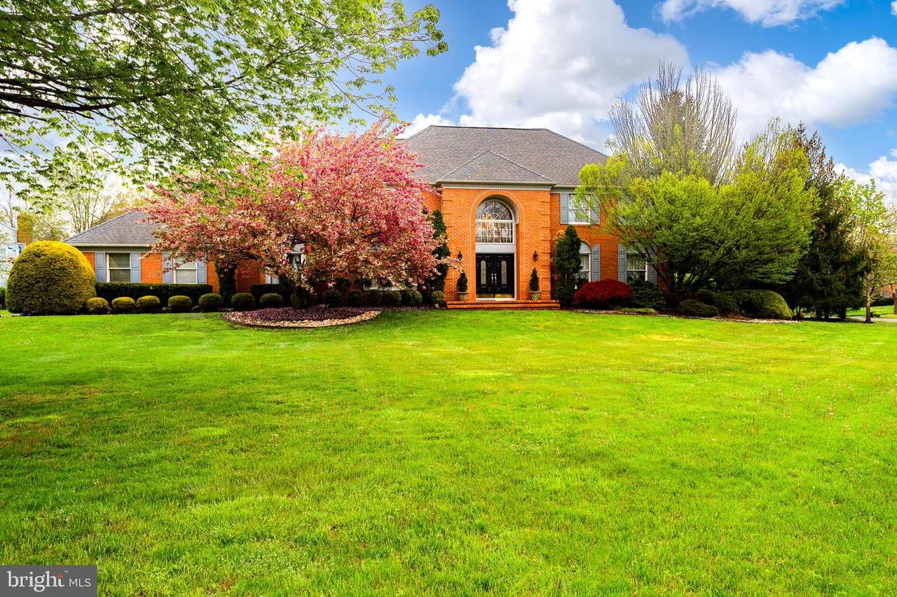 11 Howard Drive - Photo 1
