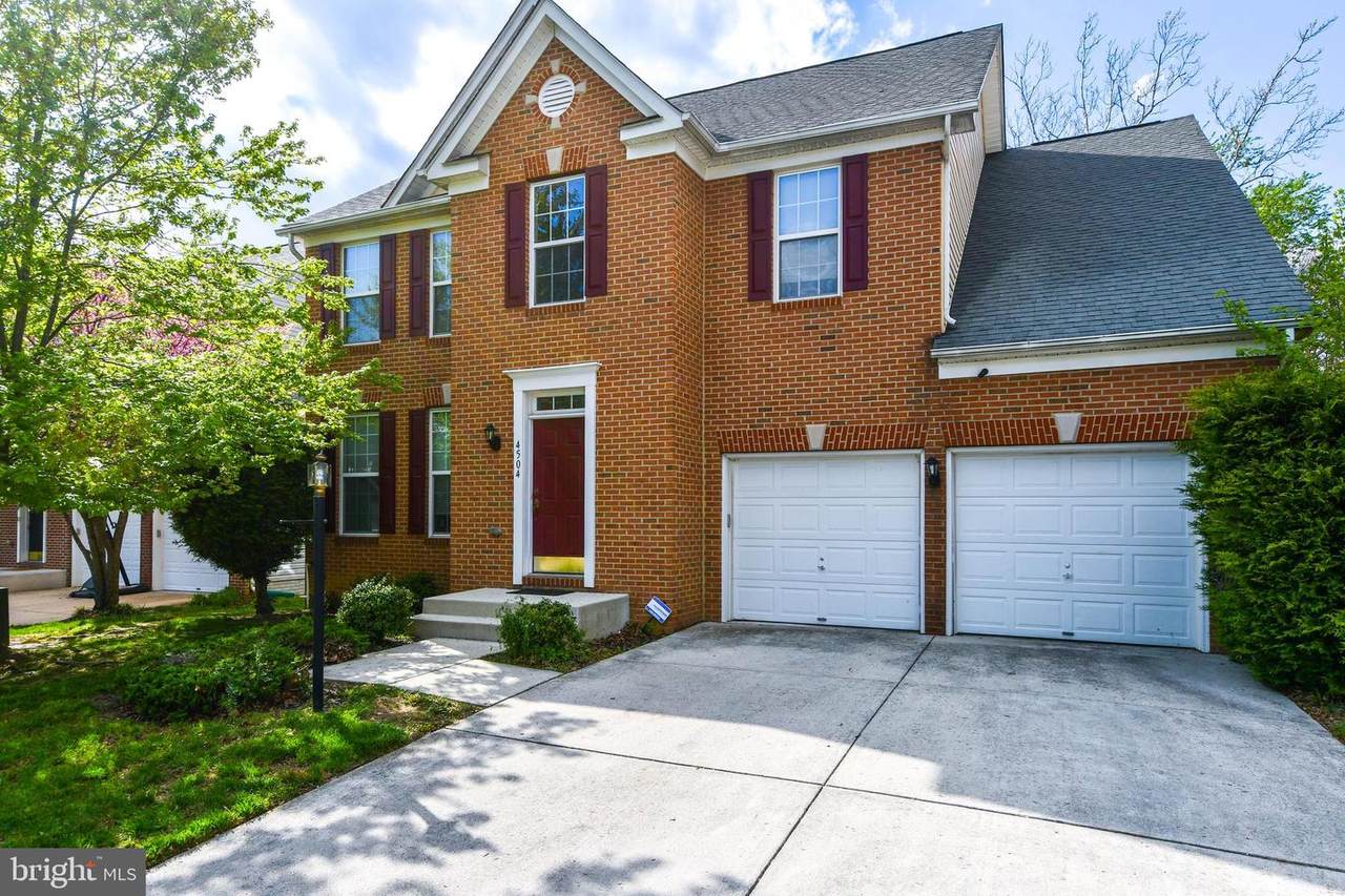 4504 Cimmaron Greenfields Drive - Photo 1