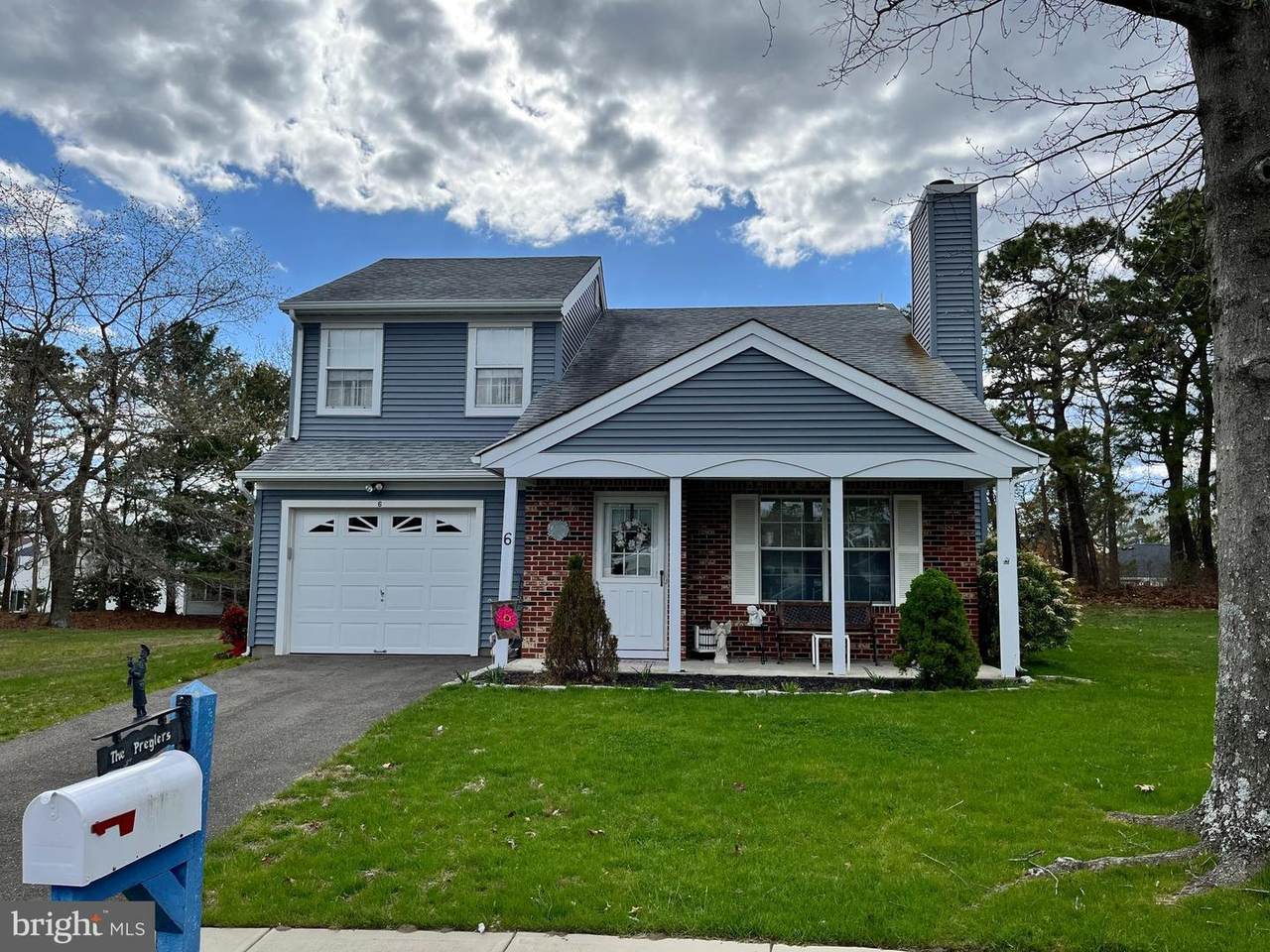 6 Tamarack Court - Photo 1