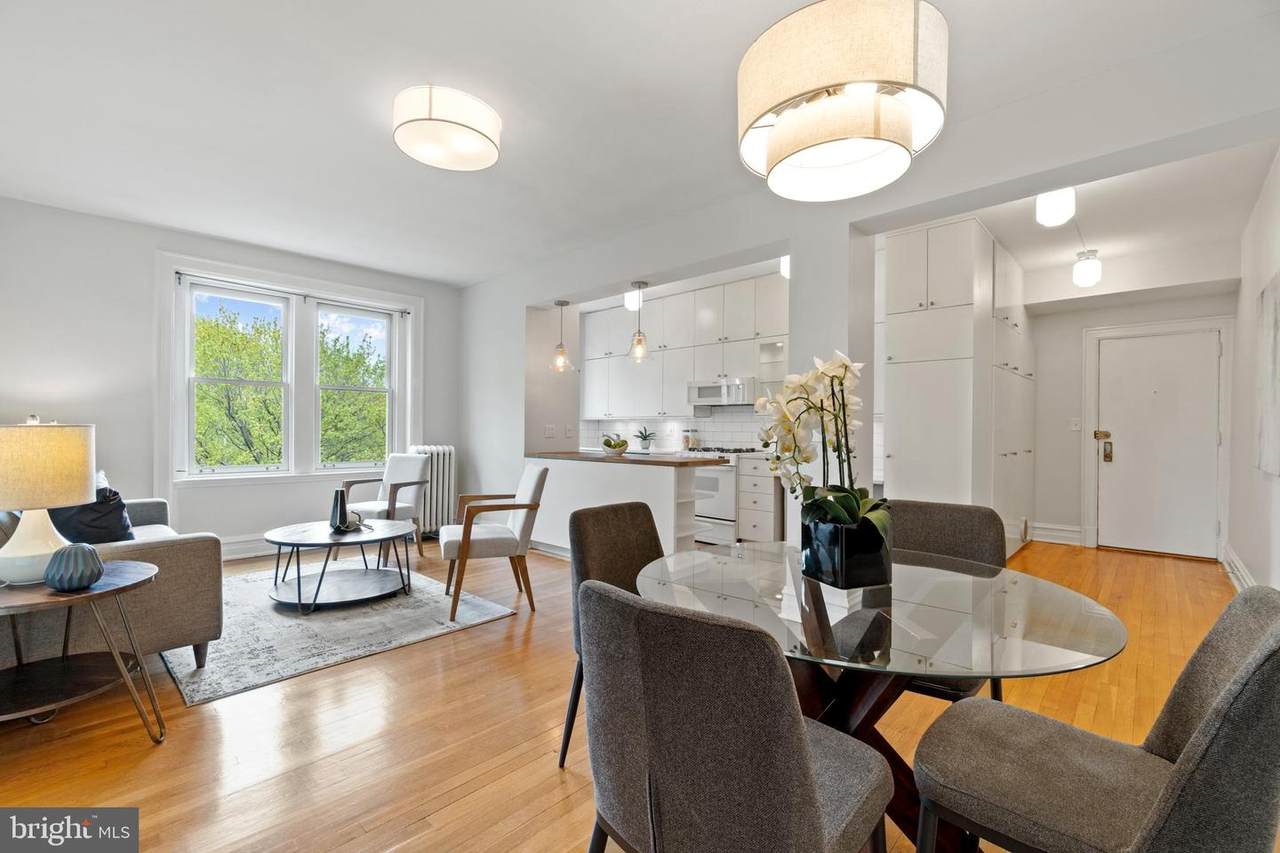 2456 20TH Street - Photo 1