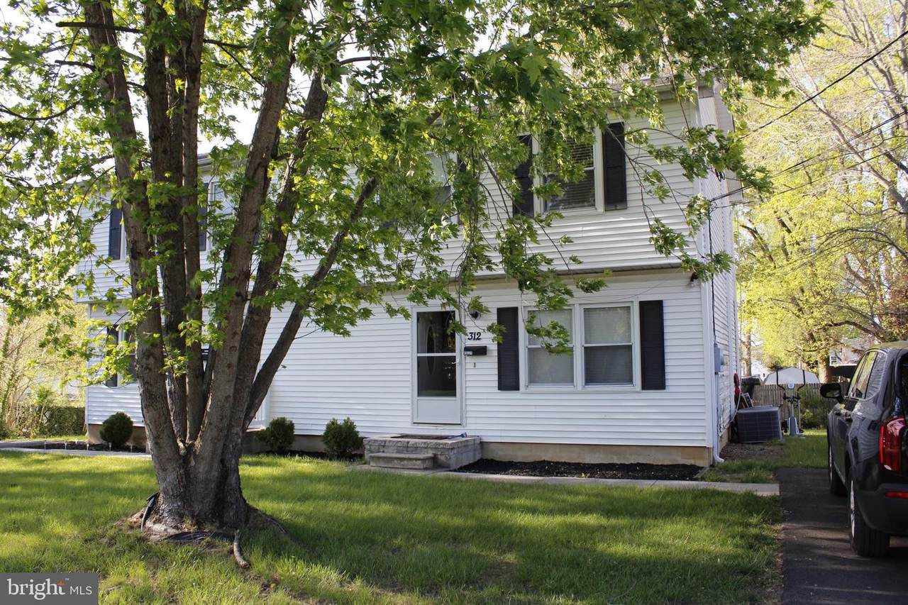 312 Summit Street - Photo 1