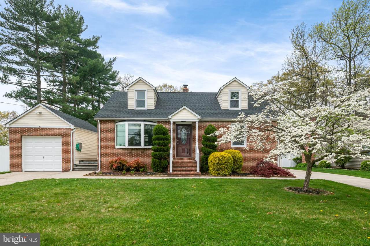 16 Ranoldo Terrace - Photo 1