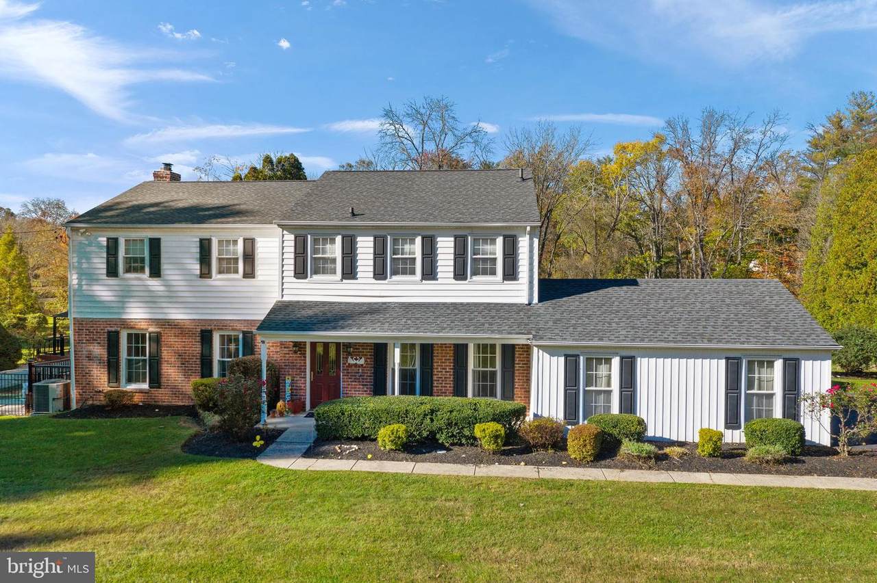319 Crum Creek Lane - Photo 1