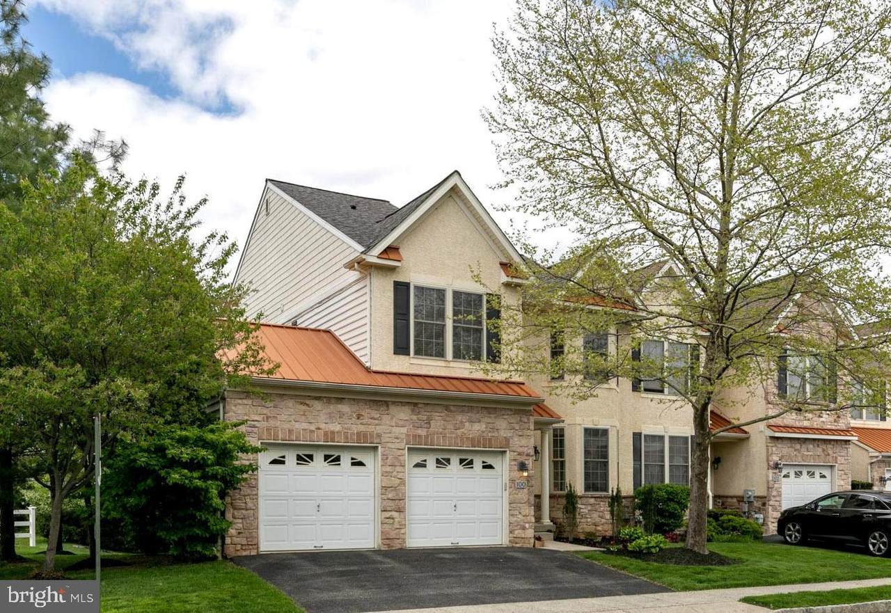 100 Barefield Lane - Photo 1