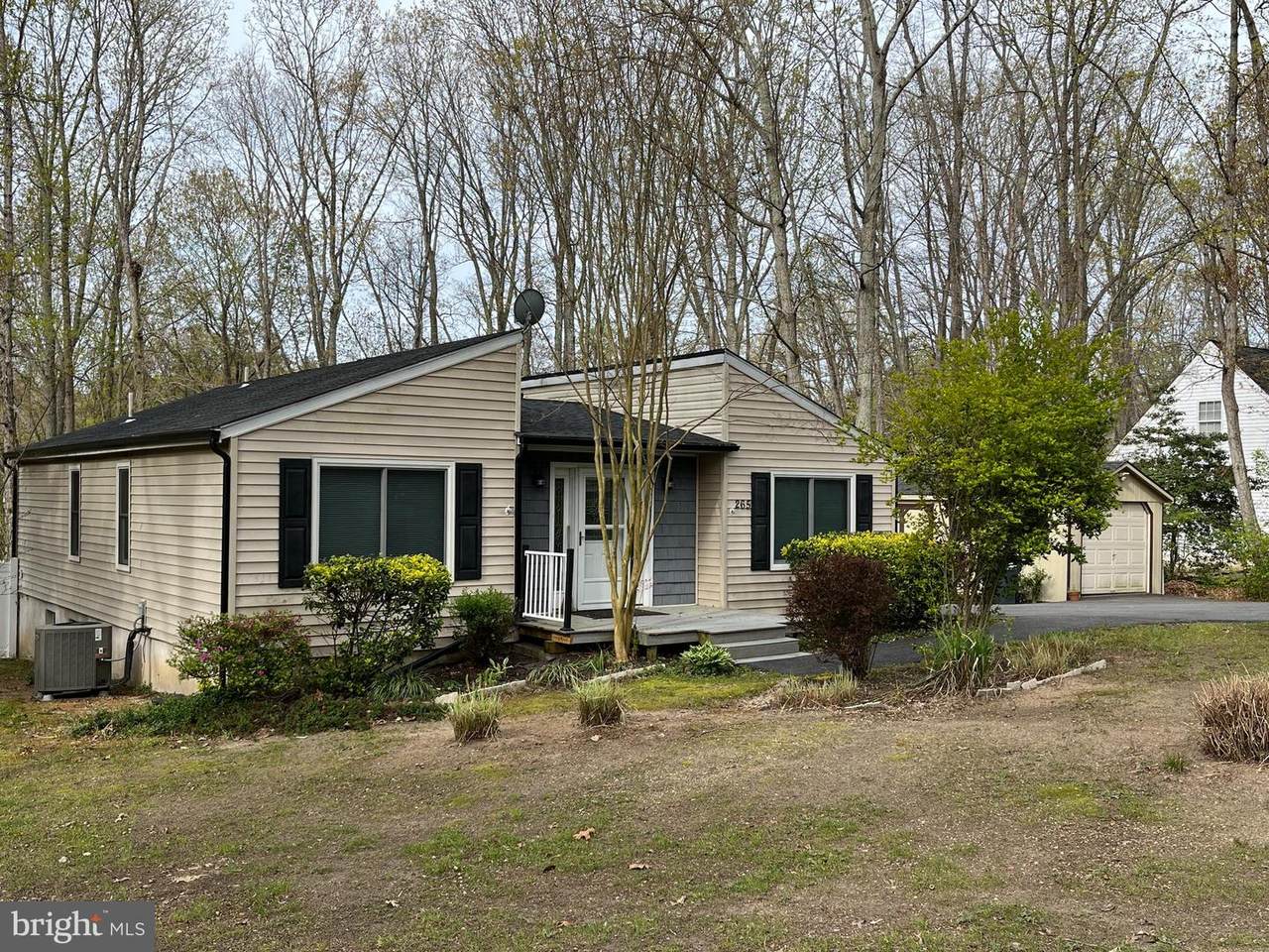 265 Thunderbird Drive - Photo 1