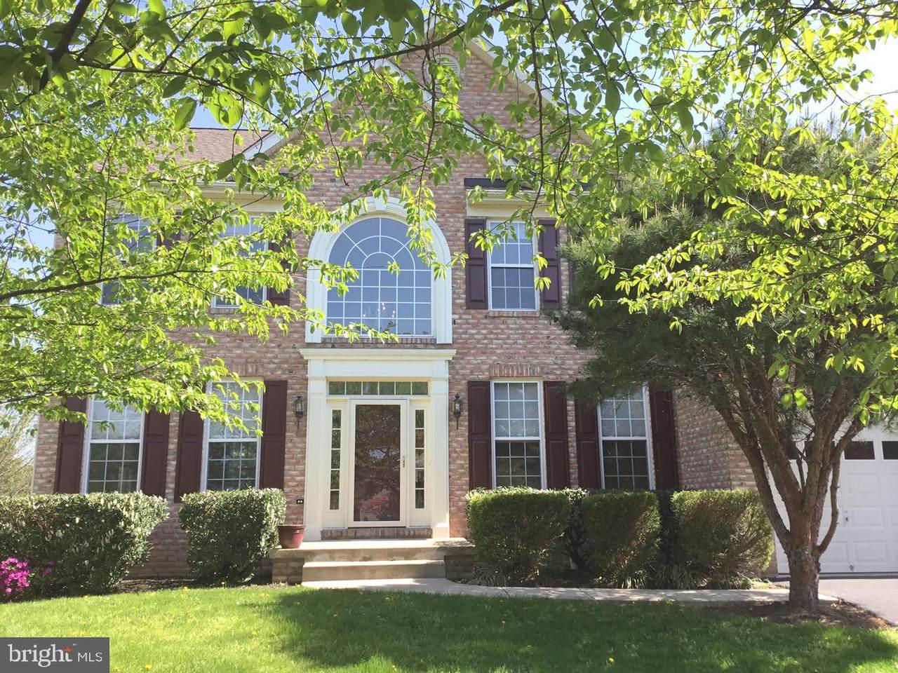 1911 Belford Court - Photo 1