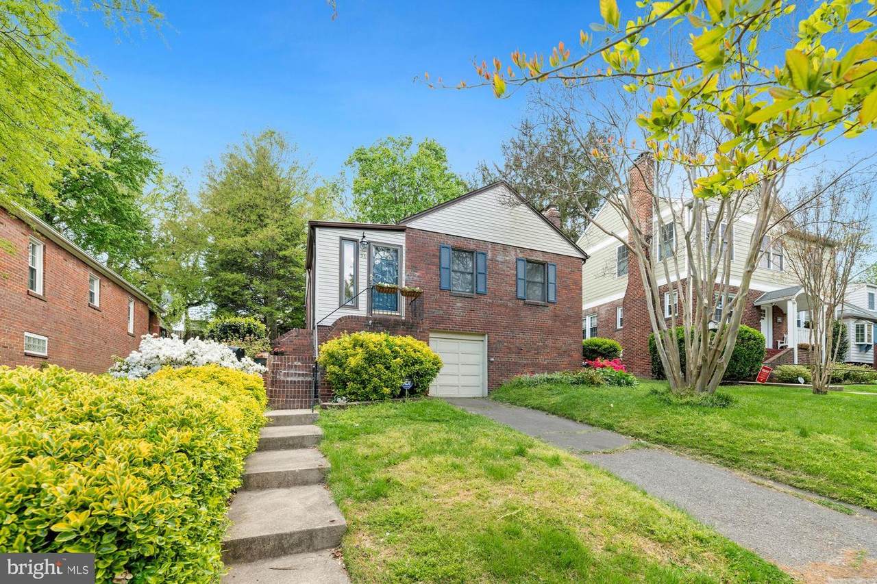 36 Oakland Street - Photo 1