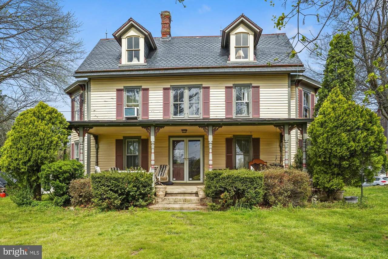 1730 Hopewell Road - Photo 1