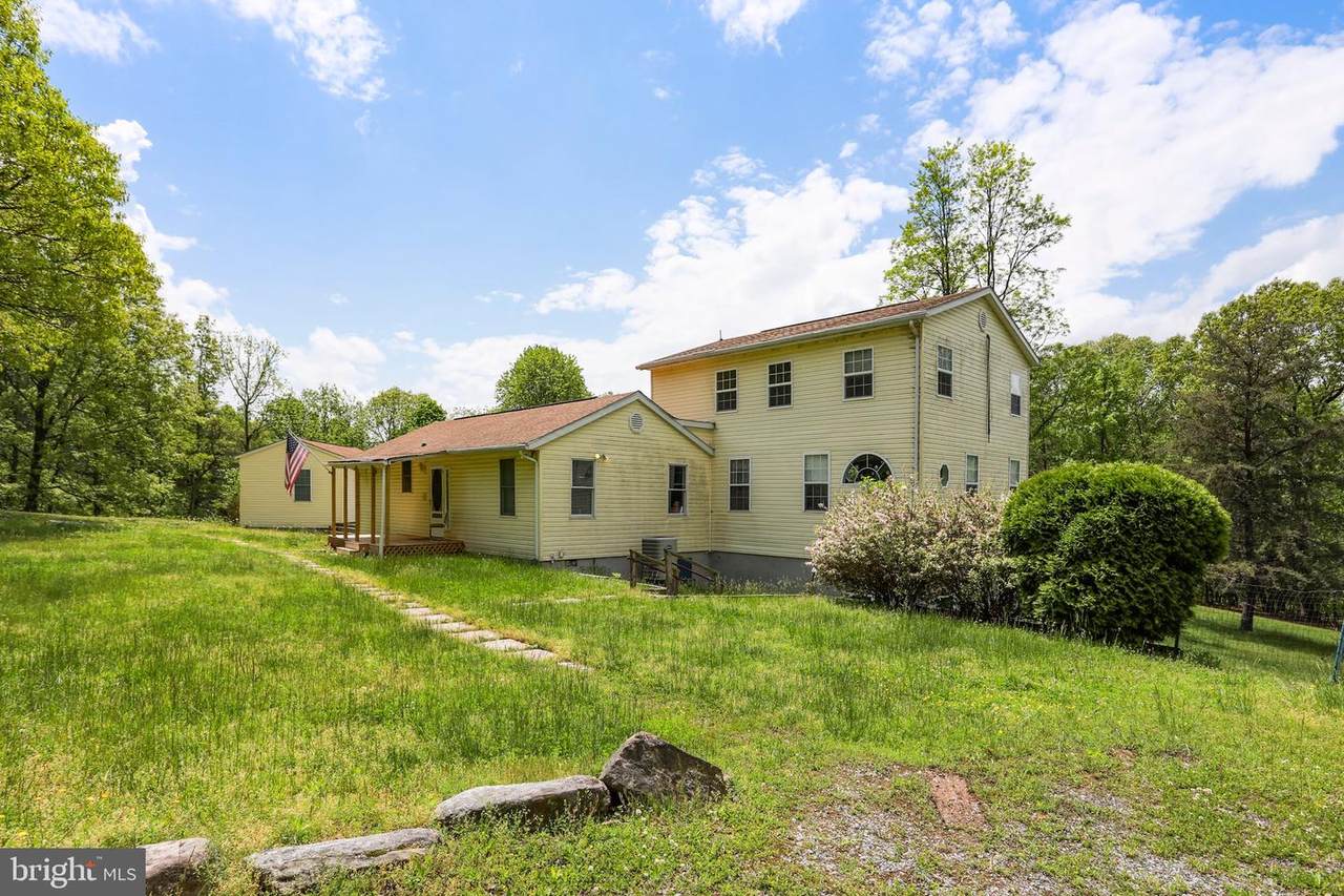 163 Vivian Drive - Photo 1