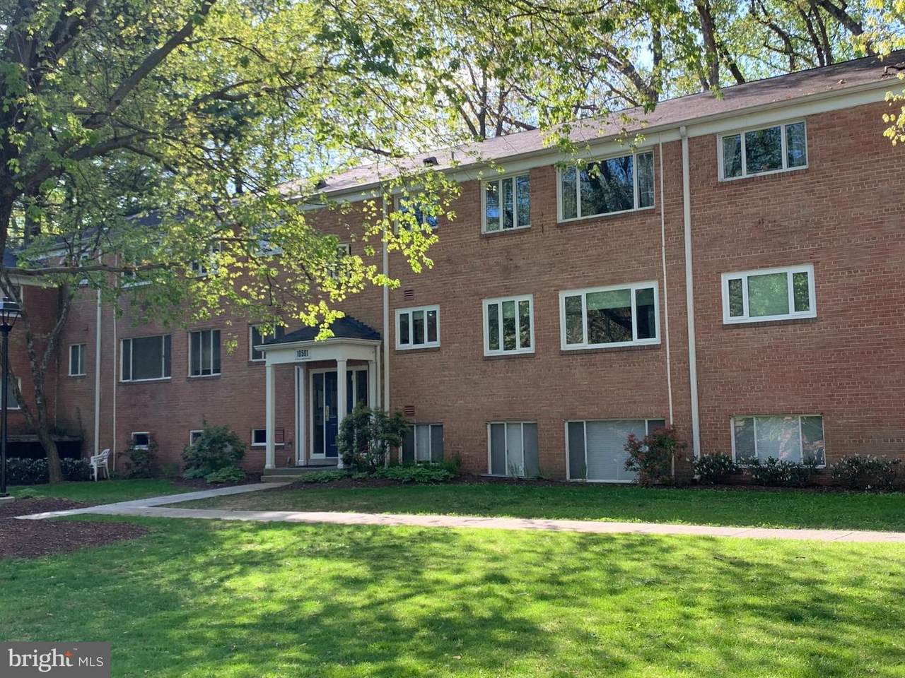 10501 Montrose Avenue - Photo 1