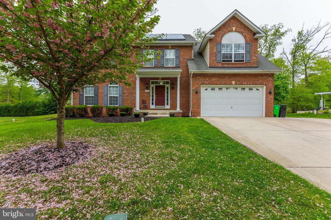 8104 Hammerhead Court - Photo 1