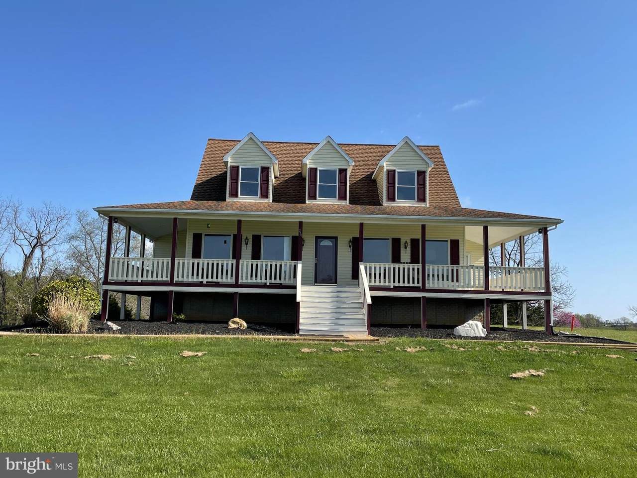250 Liberty Lane - Photo 1