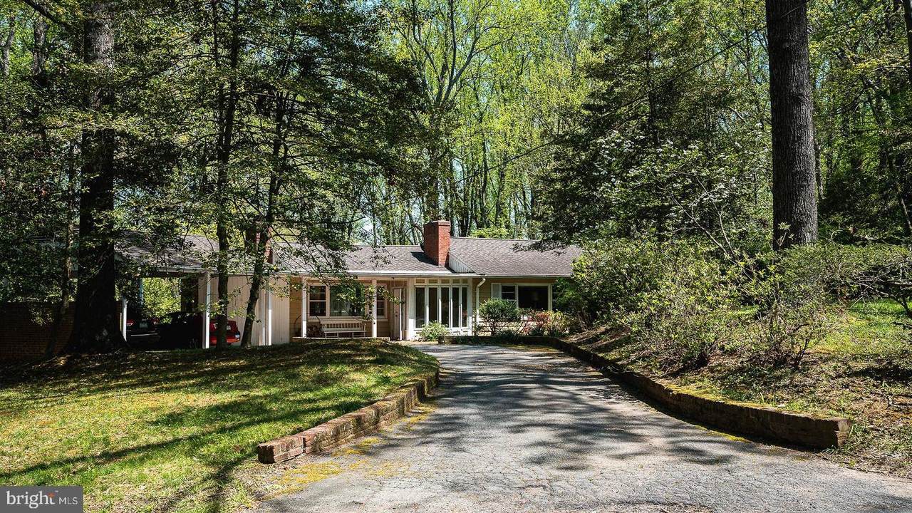 1755 Brookside Lane - Photo 1