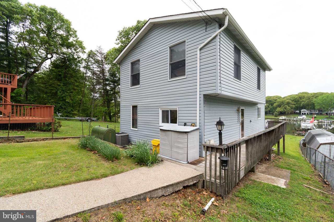 461 New York Avenue - Photo 1