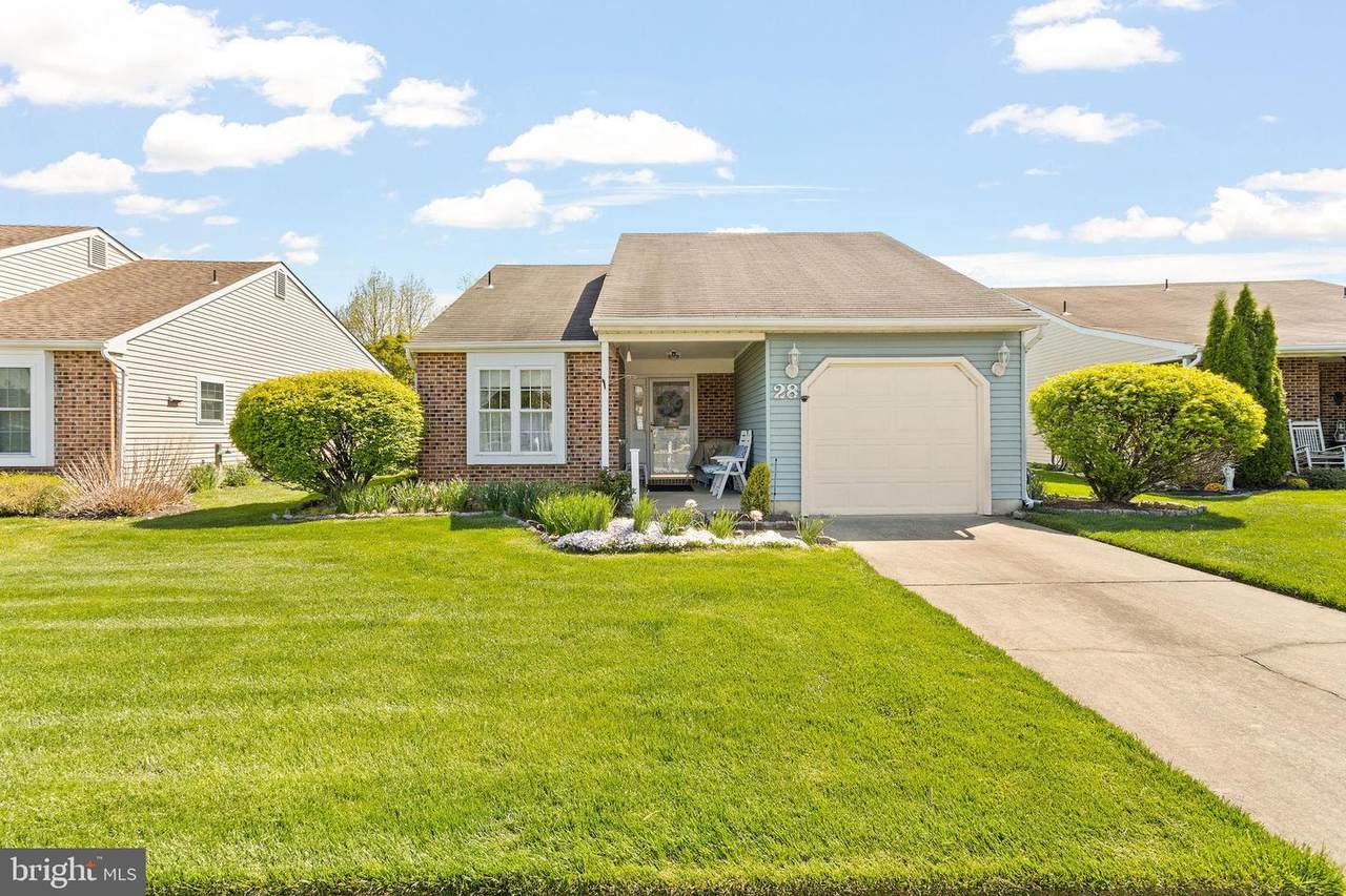 28 Adner Drive - Photo 1
