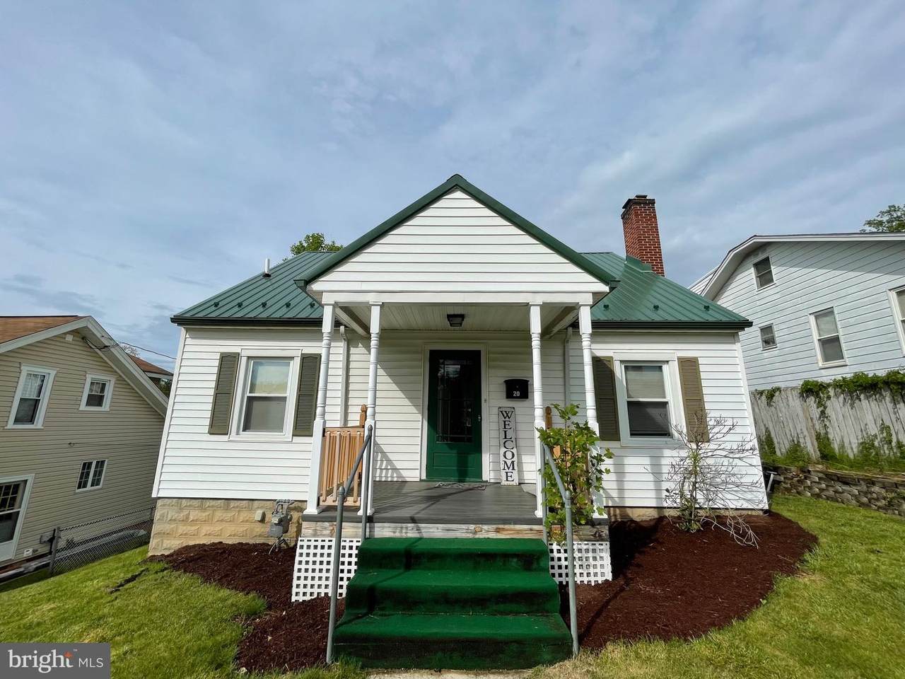 20 Buchanan Avenue - Photo 1