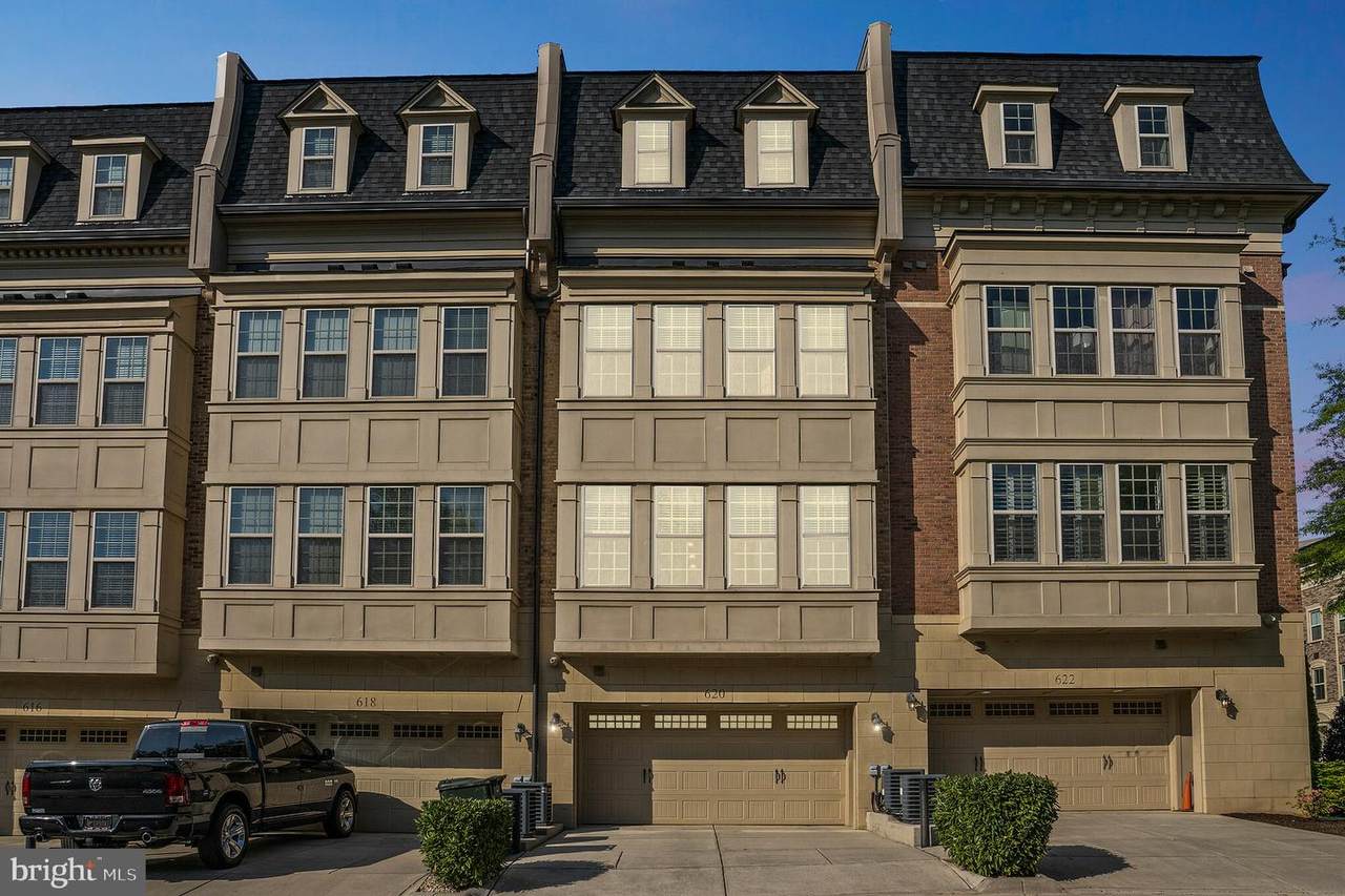 620 Overlook Park Drive - Photo 1