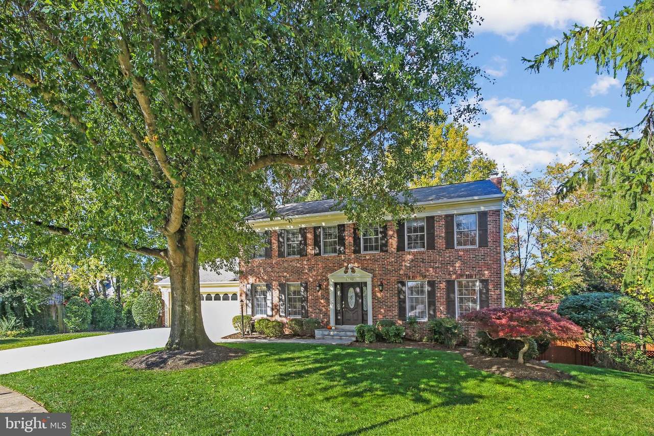 5502 Teak Court - Photo 1