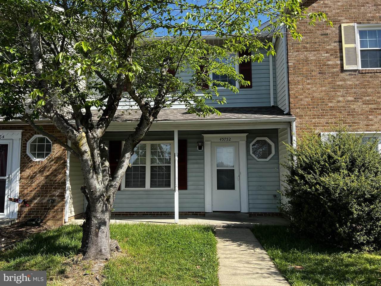 45752 Military Lane - Photo 1