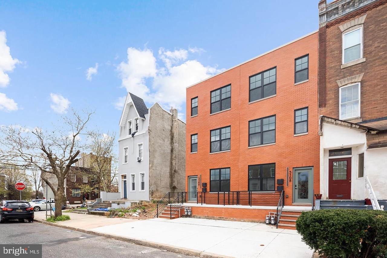 3108 Clifford Street - Photo 1