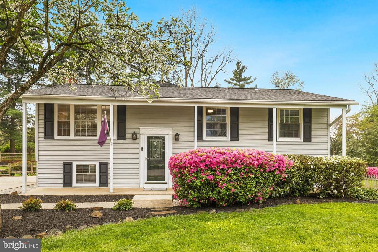 4226 Brittany Circle - Photo 1
