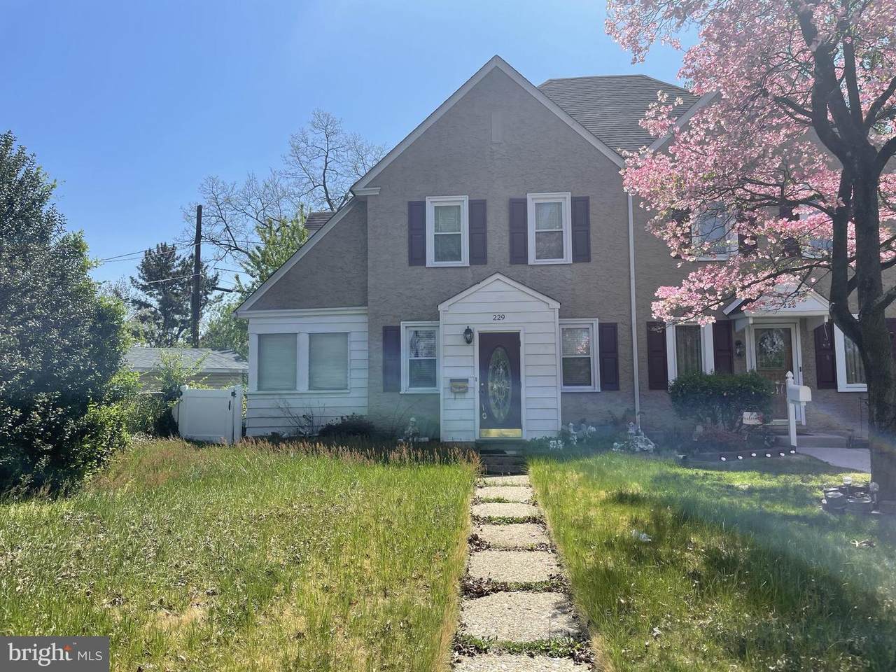 229 Noreg Place - Photo 1