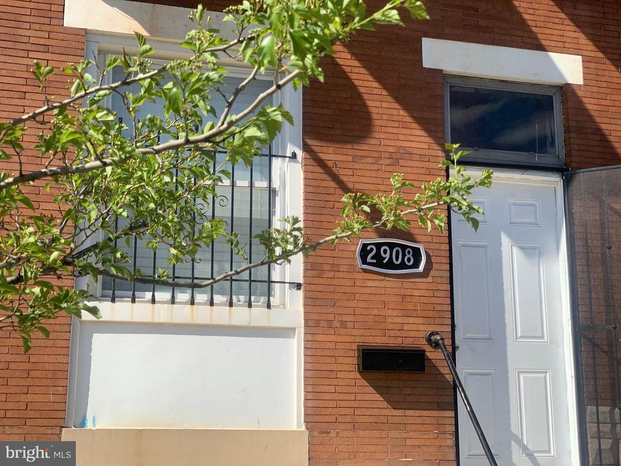 2908 Monument Street - Photo 1