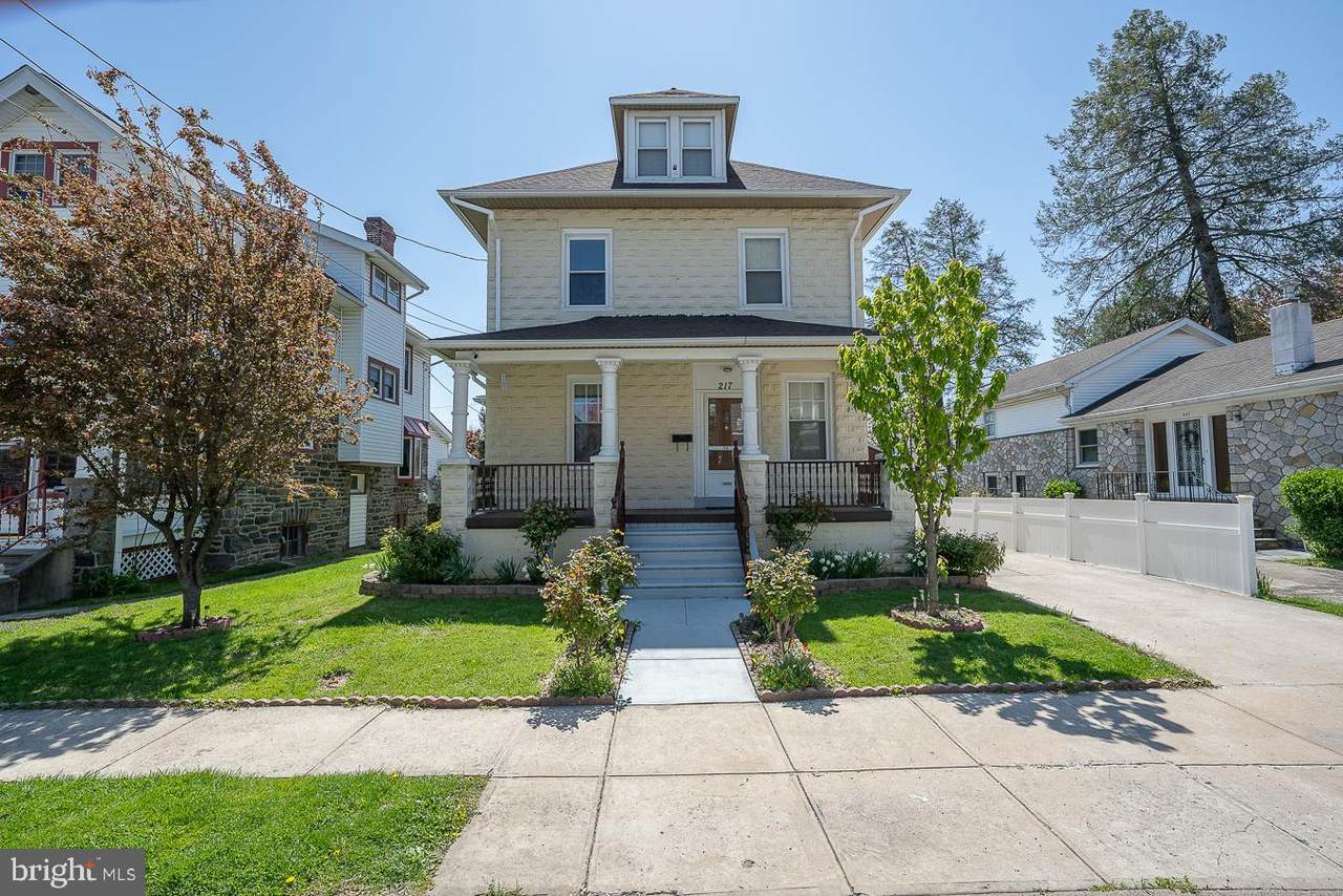 217 Cedar Lane - Photo 1
