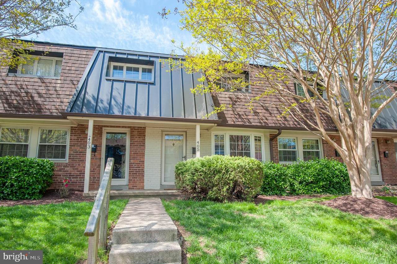 405 James Court - Photo 1