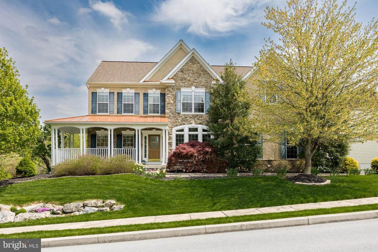 104 Eagle Glen Drive - Photo 1