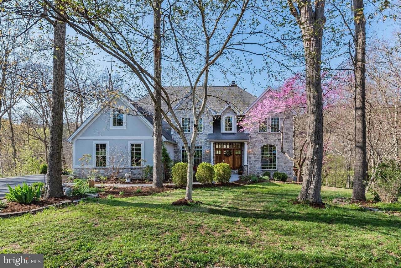 134 Wheatland Road - Photo 1