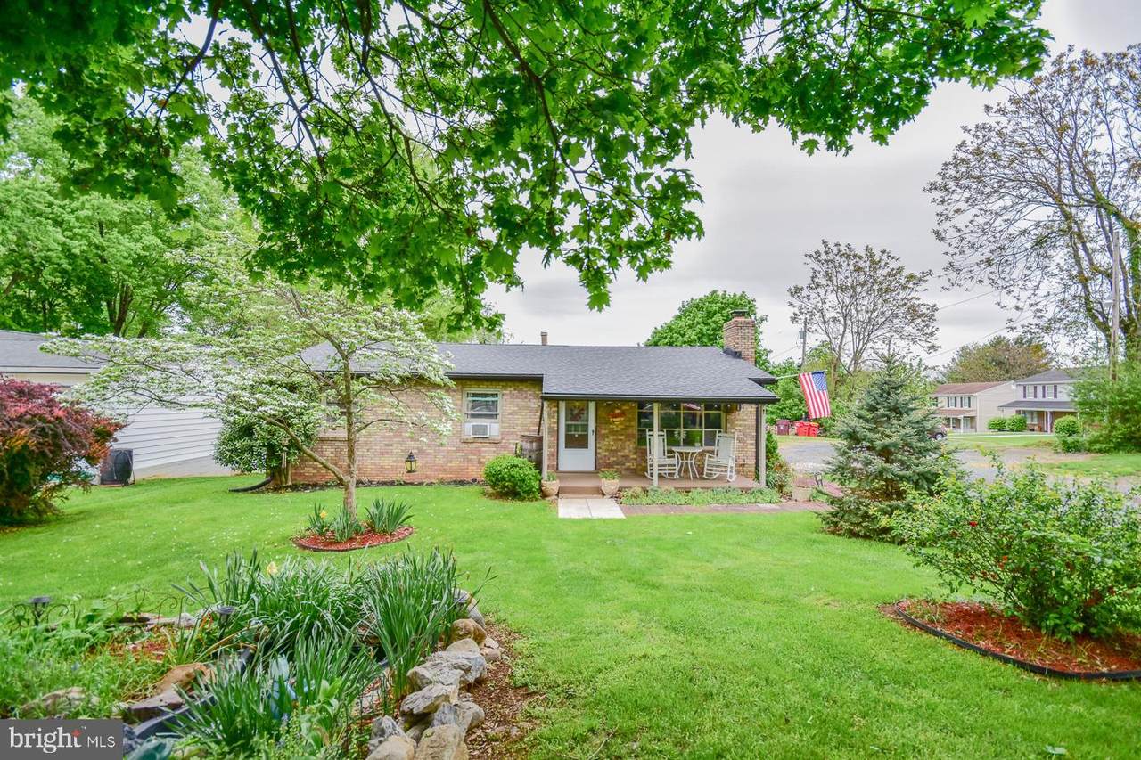 602 Reymann Street - Photo 1