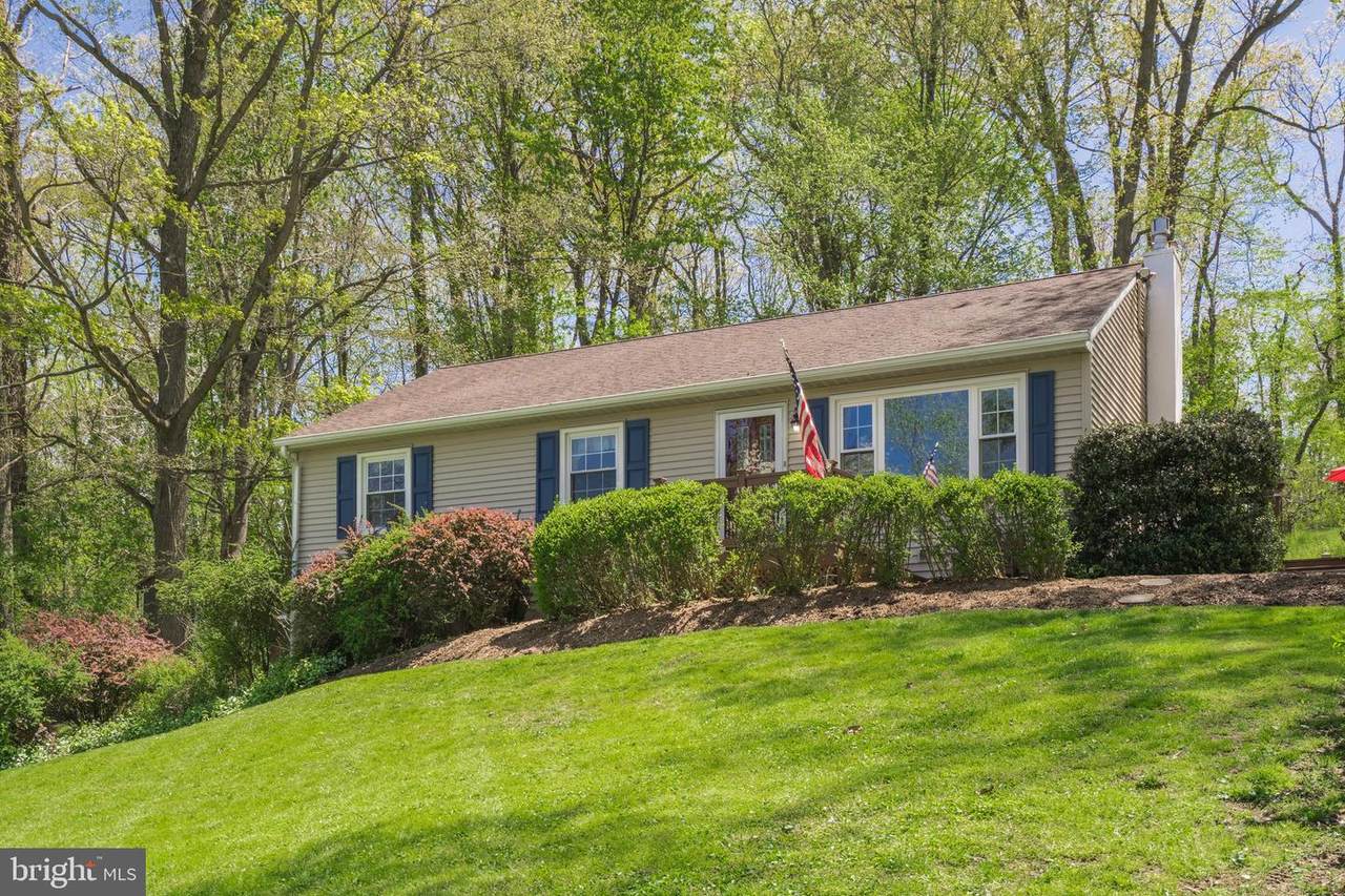 132 Nevins Way - Photo 1