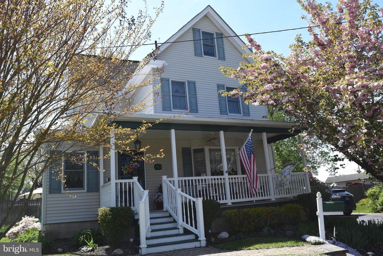 143 Hessian Avenue - Photo 1