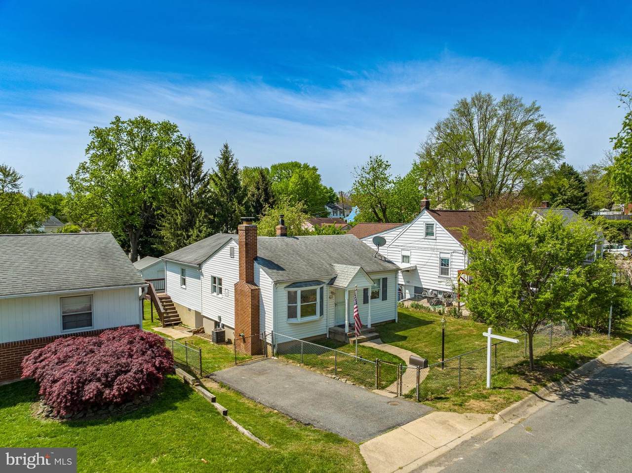 421 Mcarthur Drive - Photo 1