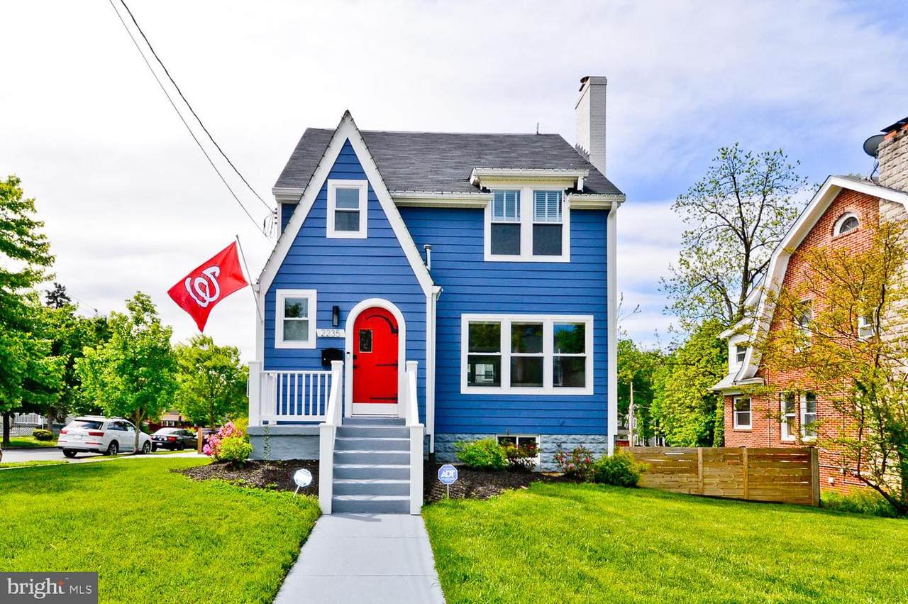 2235 Quincy Street - Photo 1