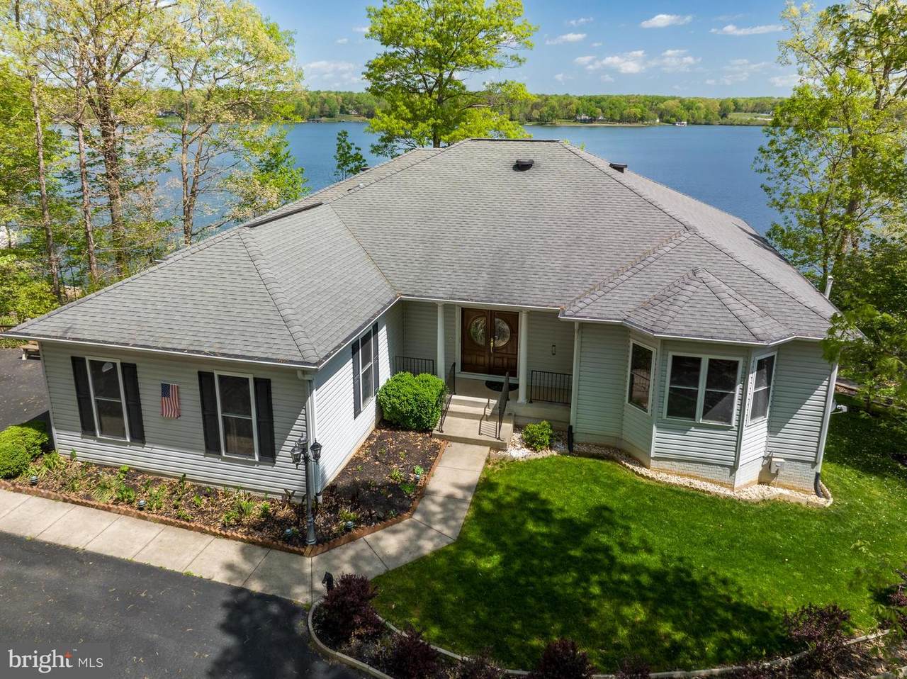 2979 Hensley Road - Photo 1