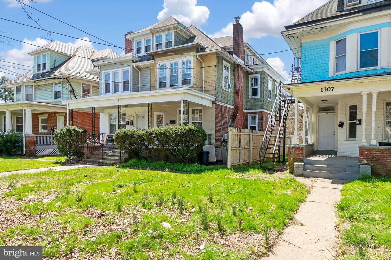 1303 State Street - Photo 1