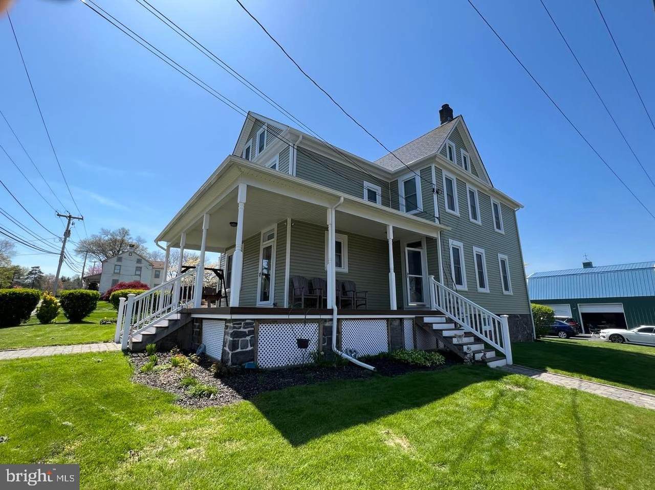 300 Main Street - Photo 1