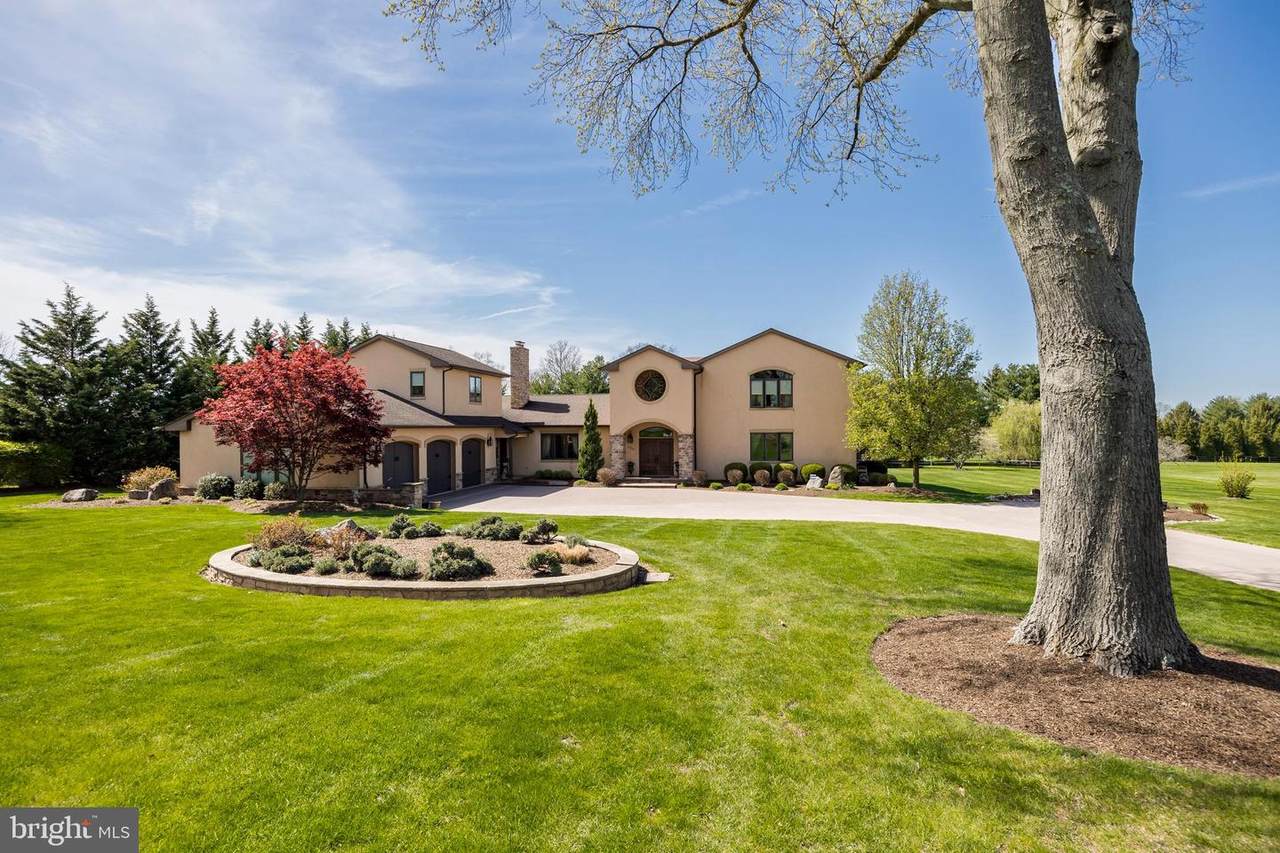 1315 Quarry Hall - Photo 1