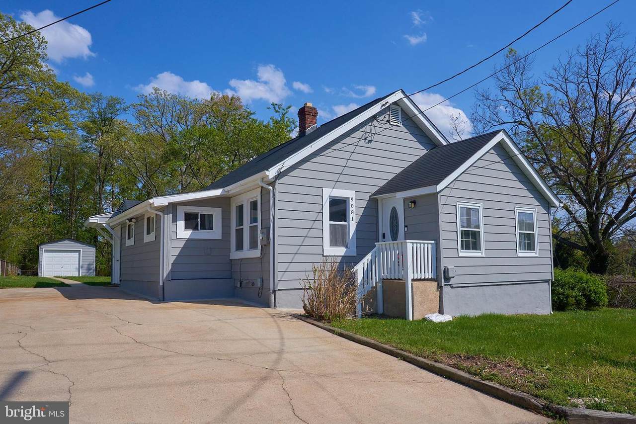 9081 Dumhart Road - Photo 1