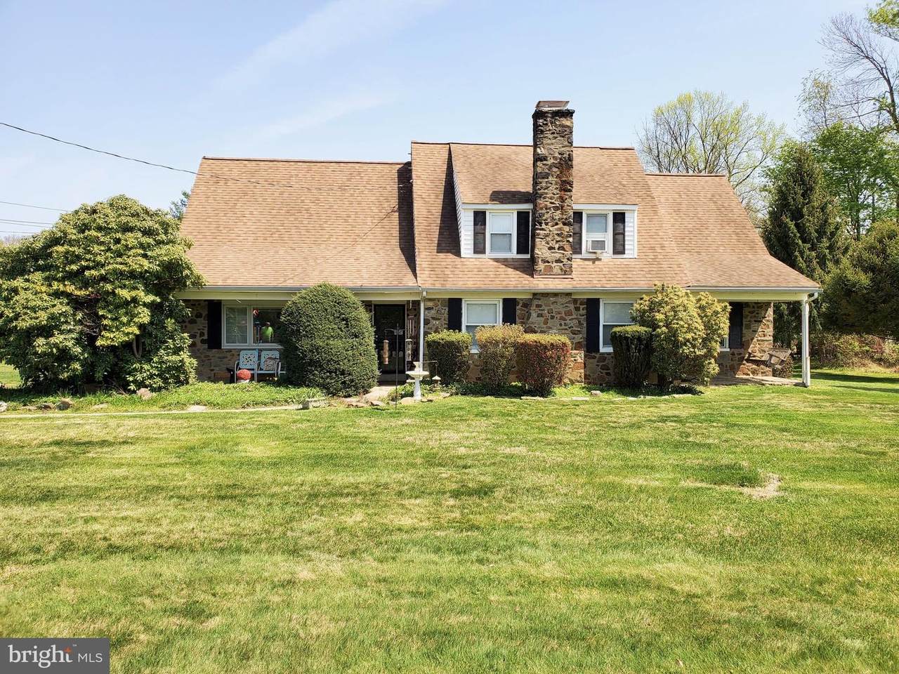 612 Convent Road - Photo 1