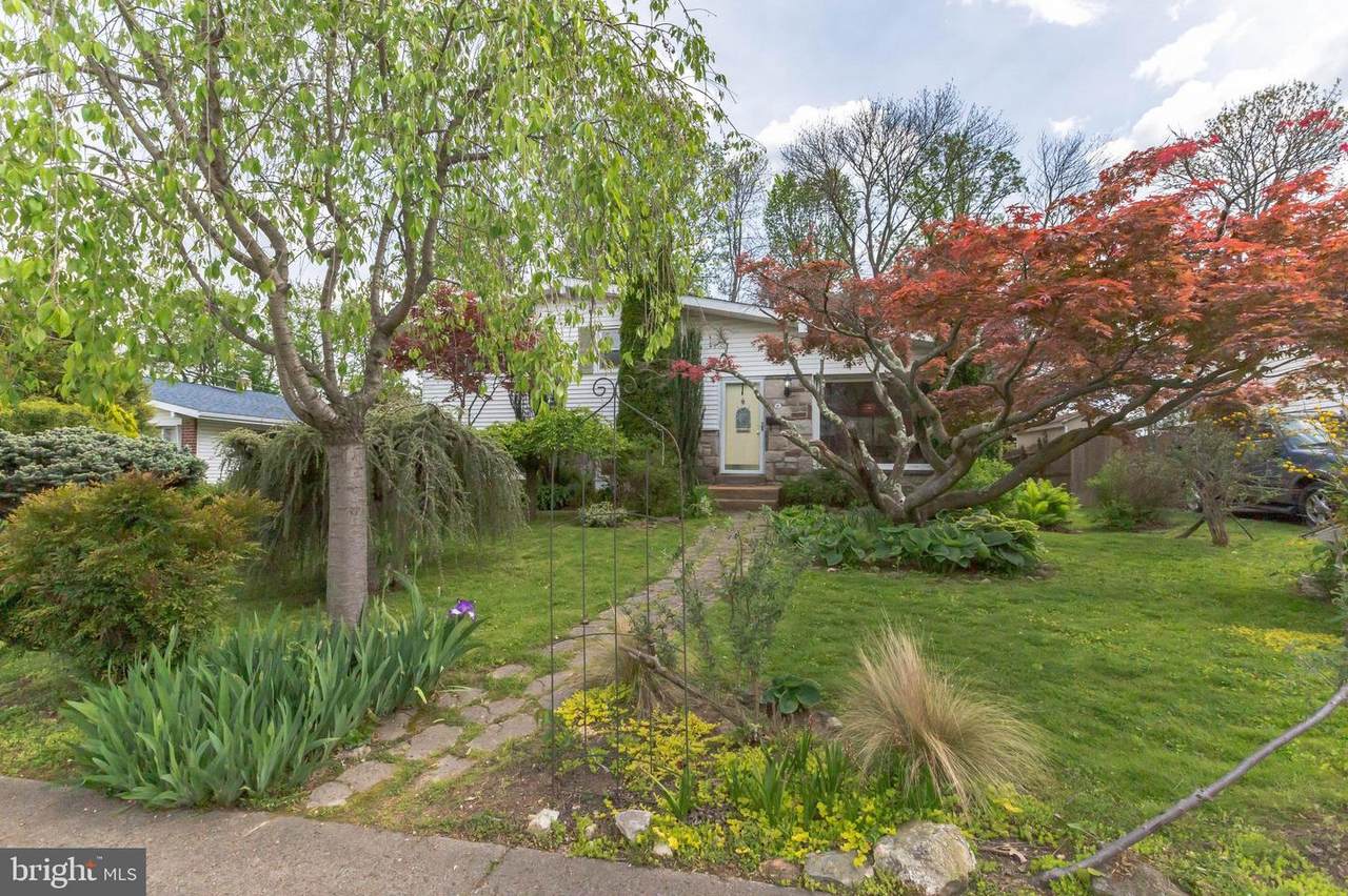 613 Warren Boulevard - Photo 1