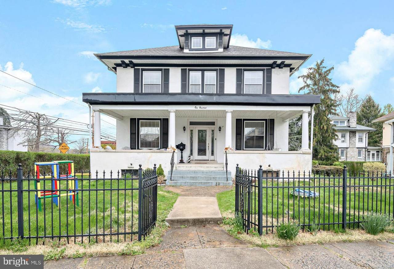 100 Lewis Street - Photo 1