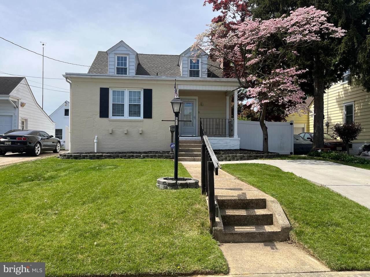 28 Cedar Avenue - Photo 1