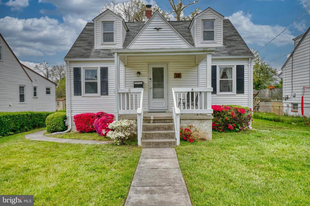 18 Evans Avenue - Photo 1