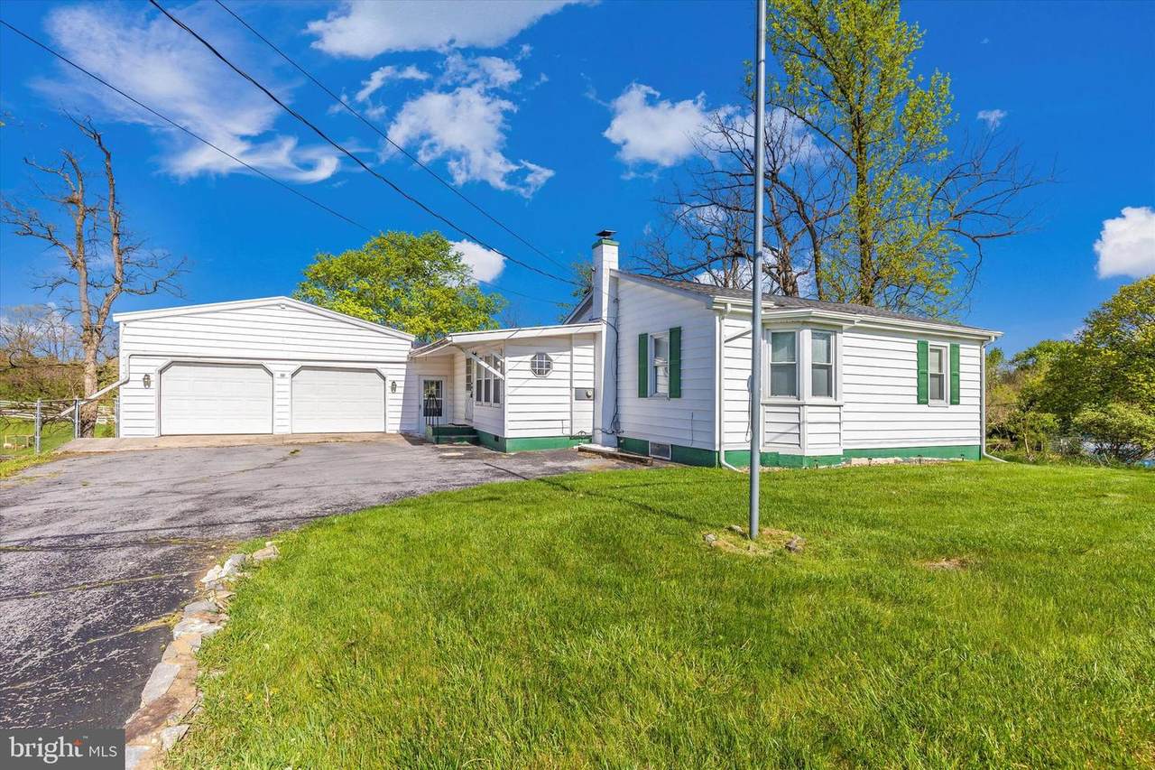 8162 Sharpsburg Pike - Photo 1