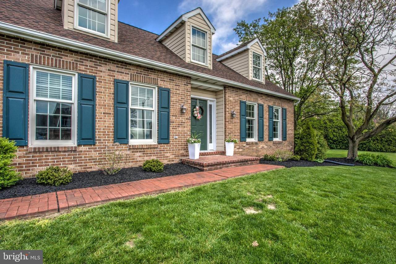 255 Wallingford Road - Photo 1