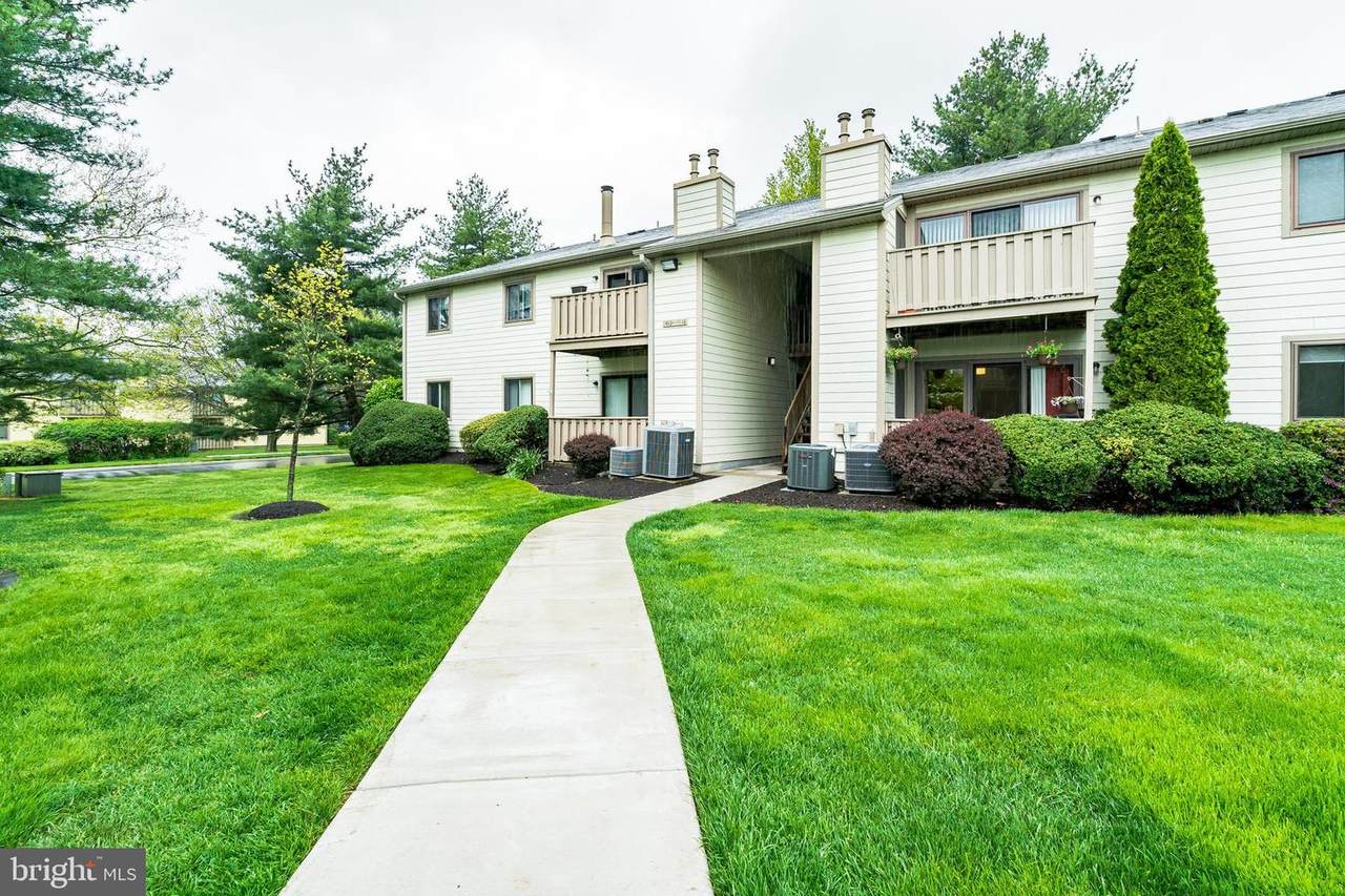 1409 Morris Court - Photo 1