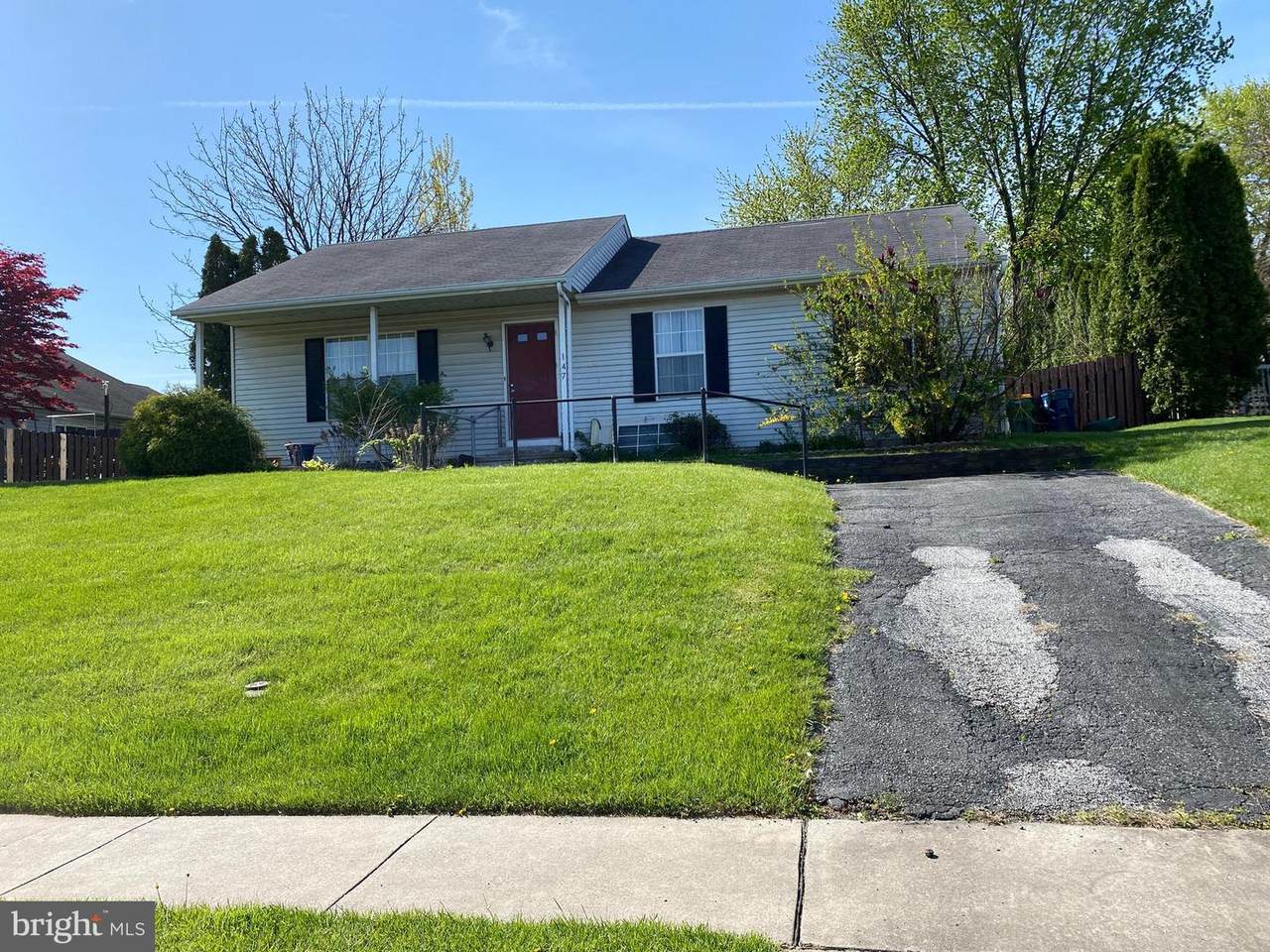 147 Halsey Avenue - Photo 1